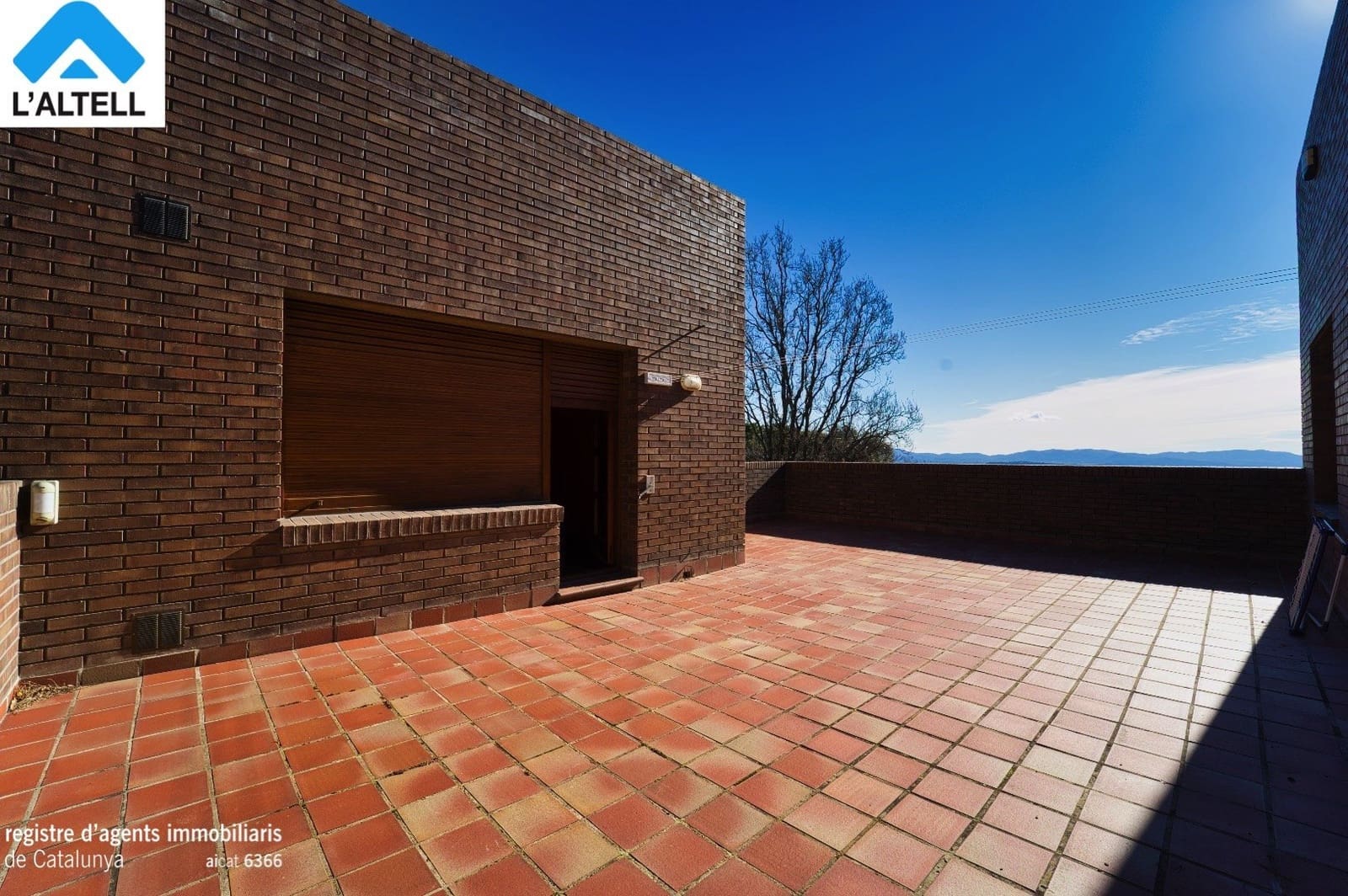 4 Zimmer Villa zu verkaufen in L'Ametlla del Valles mit Pool Garage - 1.047.000 € (Ref: 9219045)