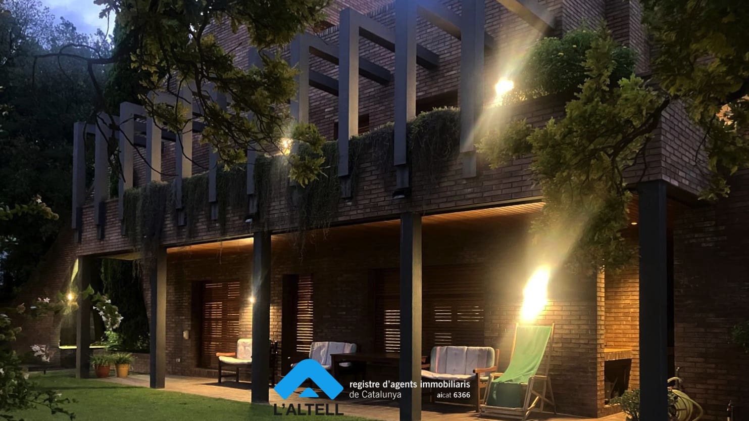 4 Zimmer Villa zu verkaufen in L'Ametlla del Valles mit Pool Garage - 1.047.000 € (Ref: 9219045)