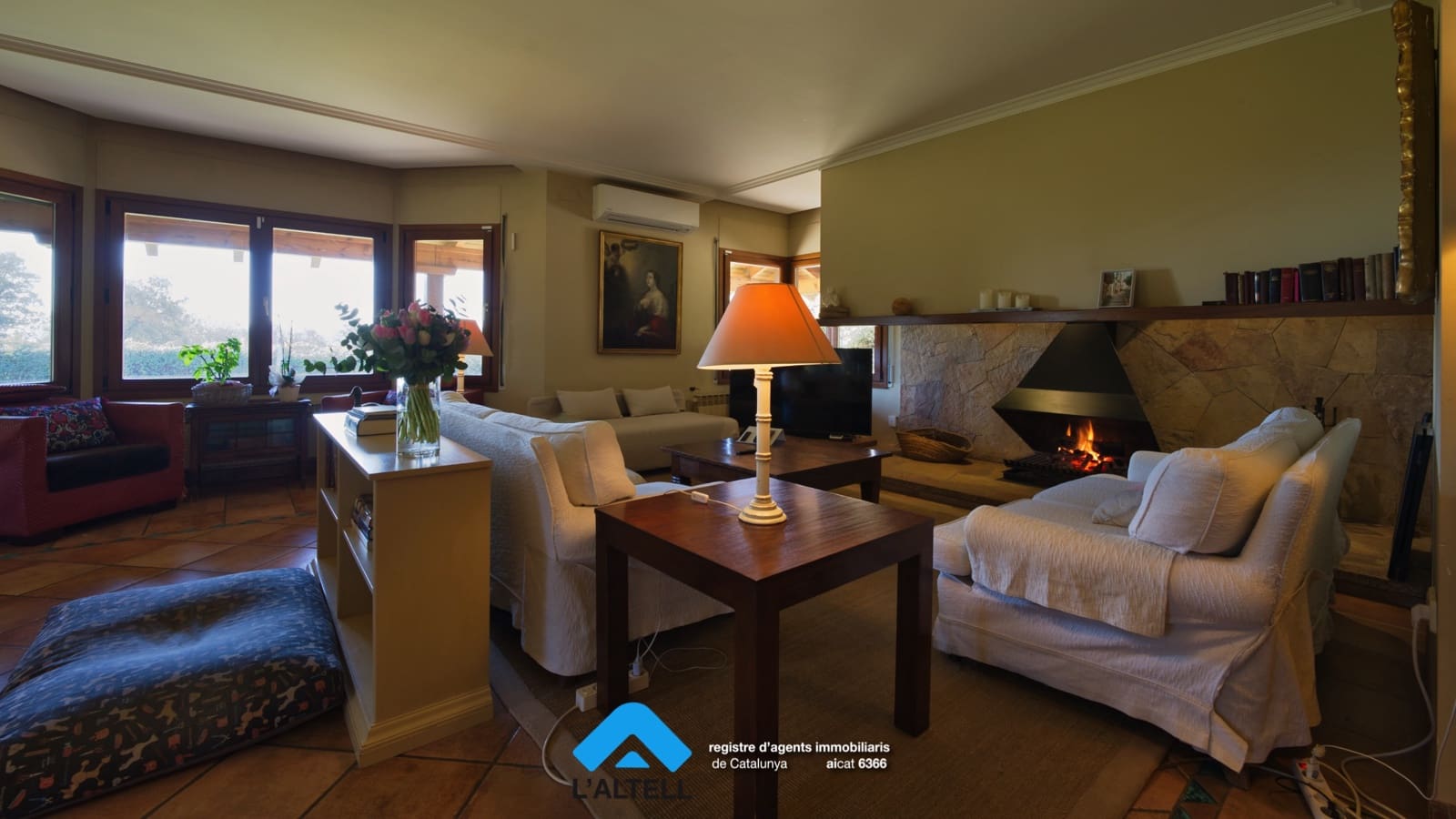 5 soveværelse Villa til salg i L'Ametlla del Valles med swimmingpool garage - € 875.000 (Ref: 9219047)