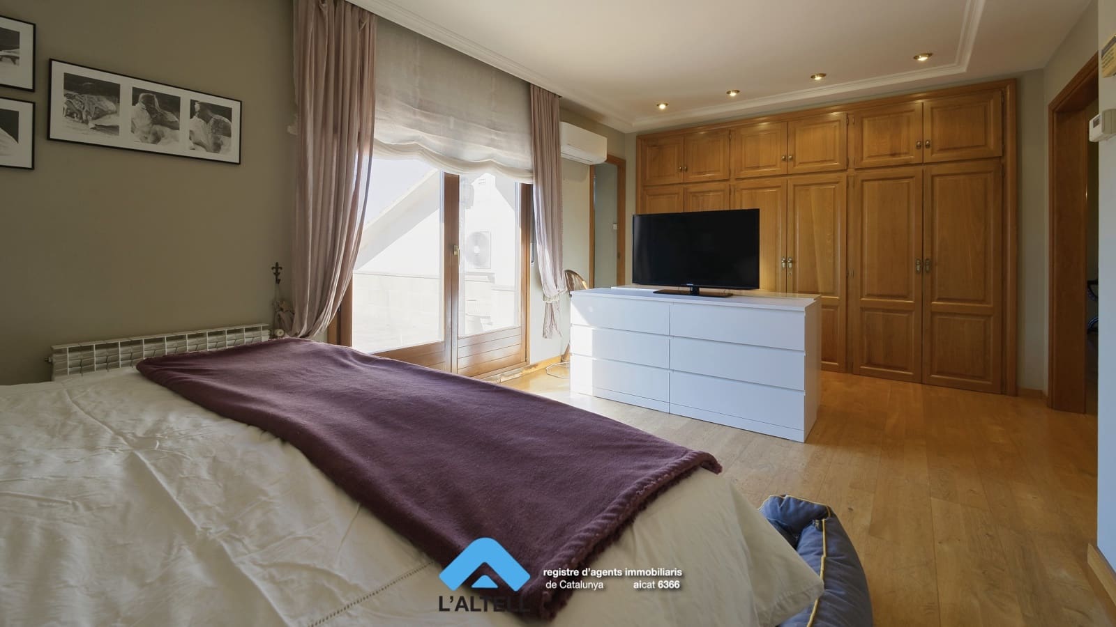 5 soveværelse Villa til salg i L'Ametlla del Valles med swimmingpool garage - € 875.000 (Ref: 9219047)