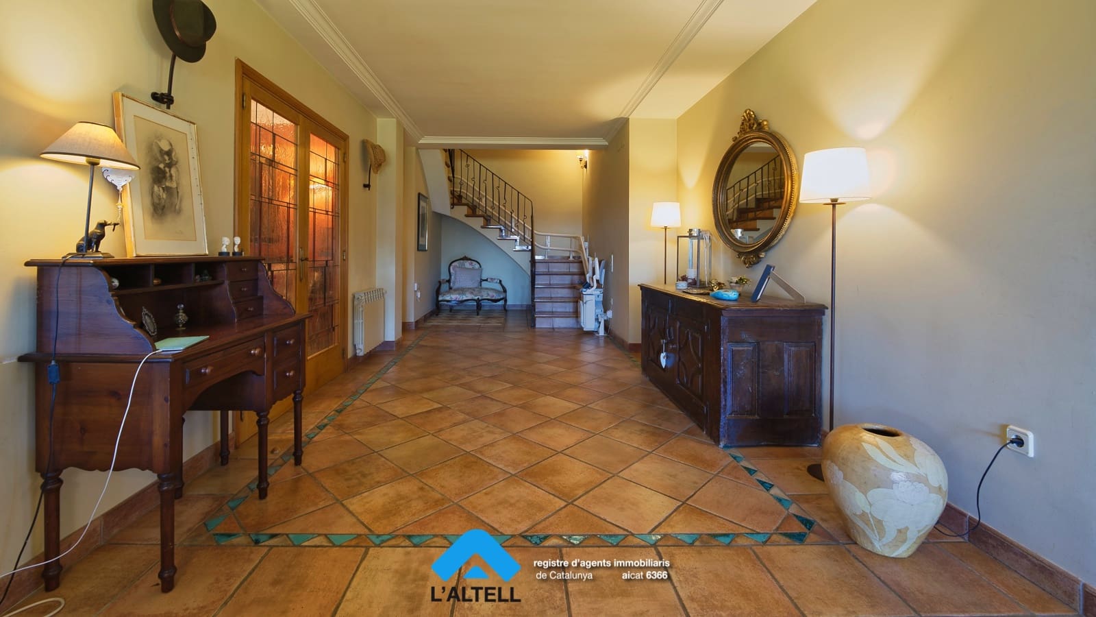 5 soveværelse Villa til salg i L'Ametlla del Valles med swimmingpool garage - € 875.000 (Ref: 9219047)