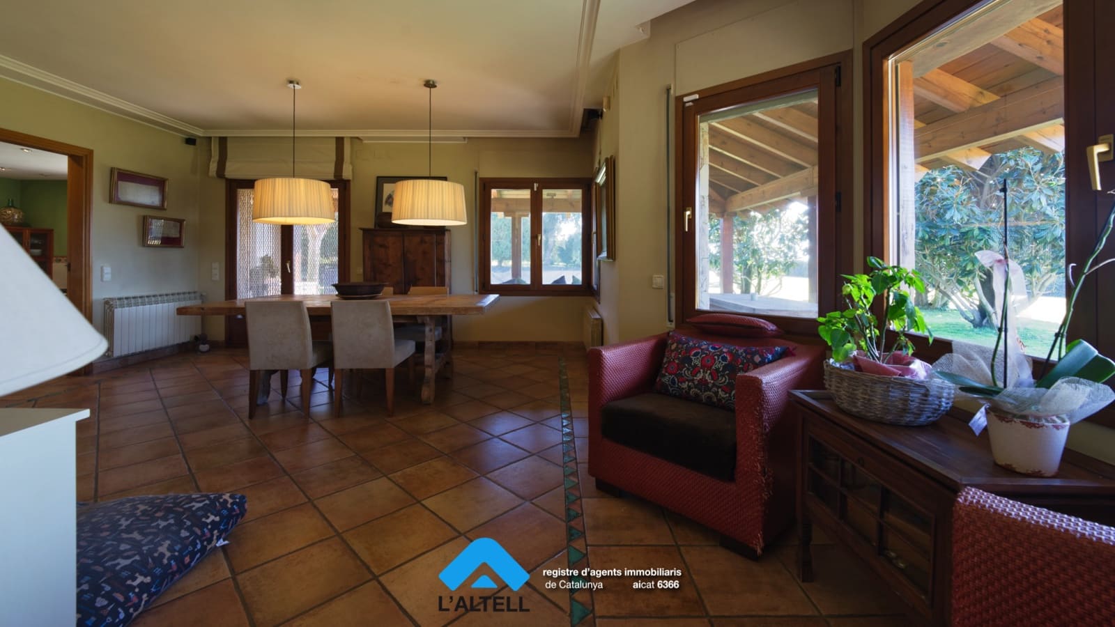 5 soveværelse Villa til salg i L'Ametlla del Valles med swimmingpool garage - € 875.000 (Ref: 9219047)