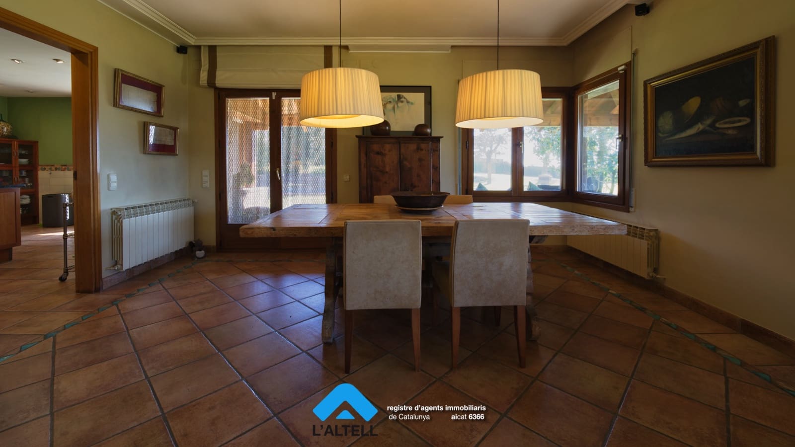 5 soveværelse Villa til salg i L'Ametlla del Valles med swimmingpool garage - € 875.000 (Ref: 9219047)