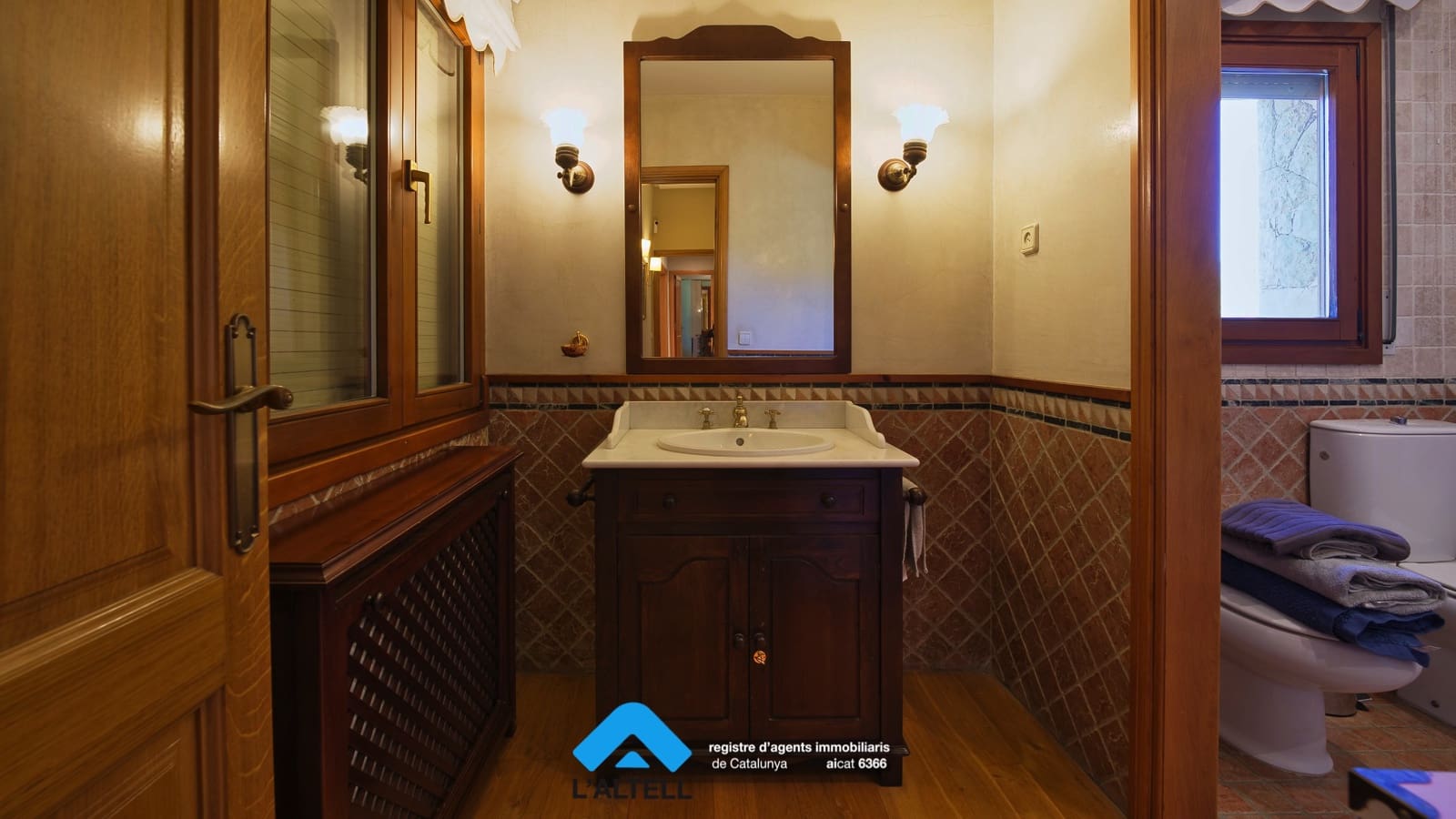 5 soveværelse Villa til salg i L'Ametlla del Valles med swimmingpool garage - € 875.000 (Ref: 9219047)