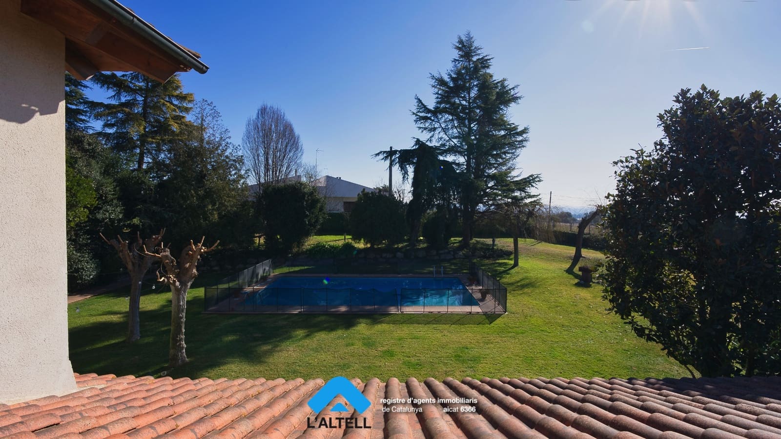 5 soveværelse Villa til salg i L'Ametlla del Valles med swimmingpool garage - € 875.000 (Ref: 9219047)