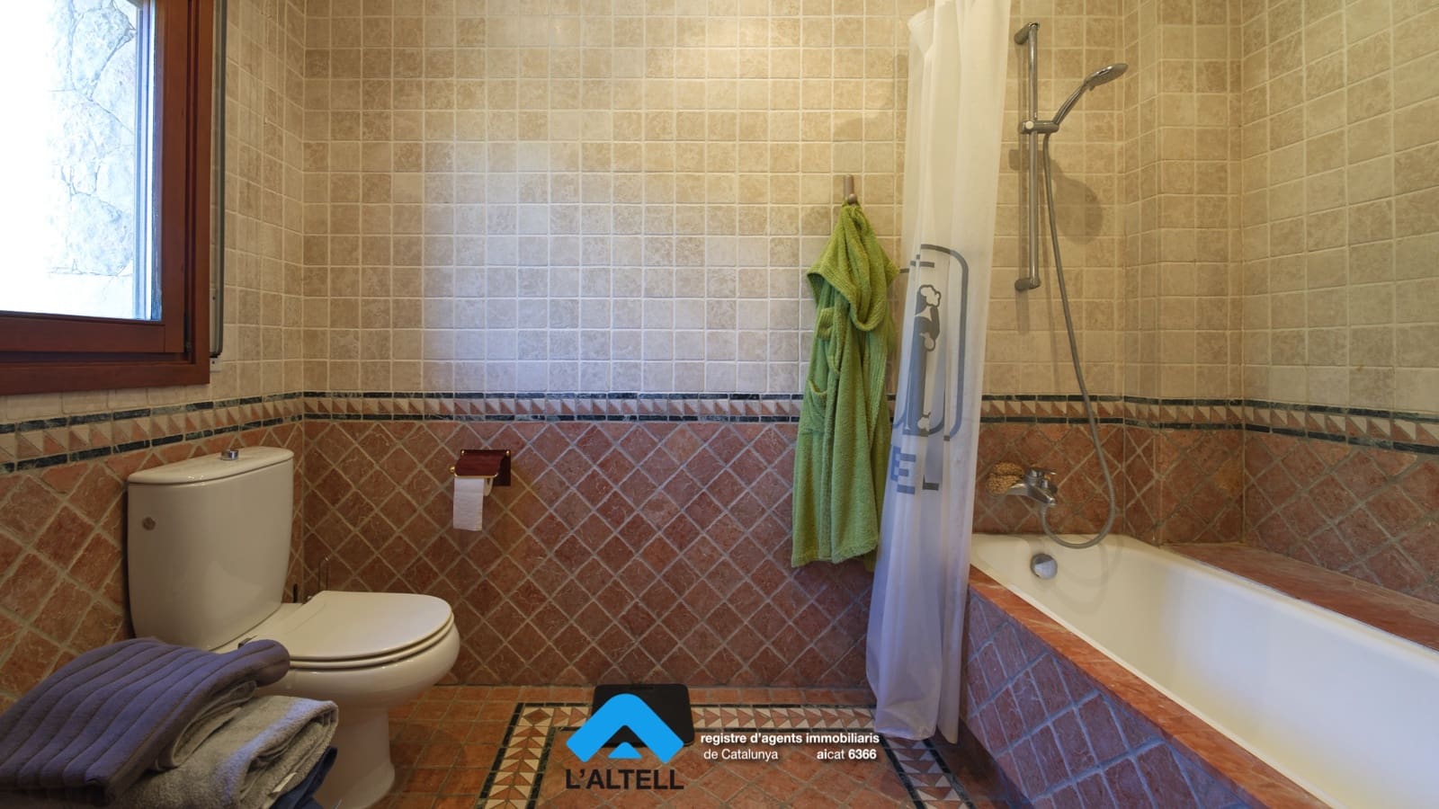 5 soveværelse Villa til salg i L'Ametlla del Valles med swimmingpool garage - € 875.000 (Ref: 9219047)