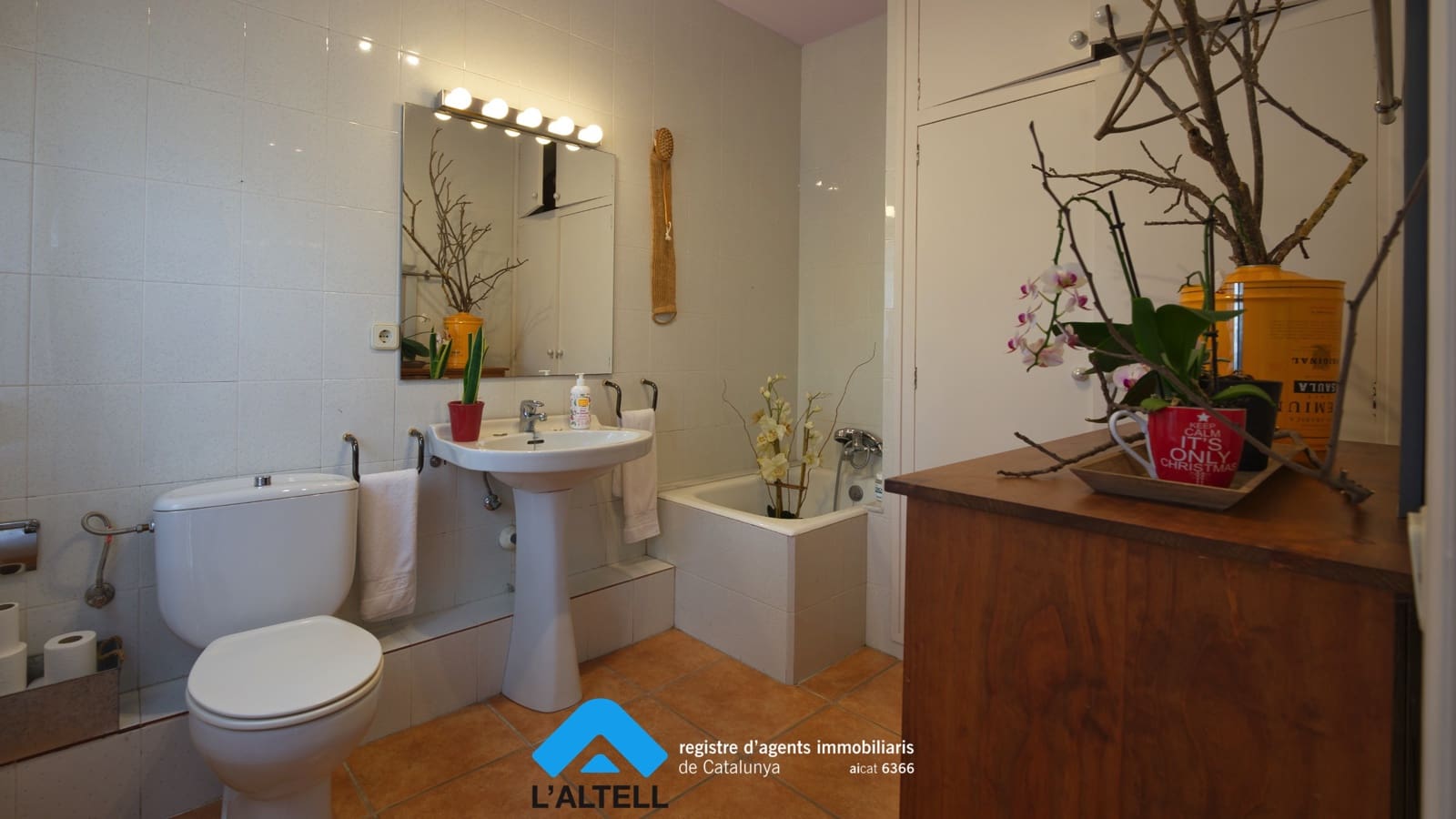 5 soveværelse Villa til salg i L'Ametlla del Valles med swimmingpool garage - € 910.000 (Ref: 9219048)