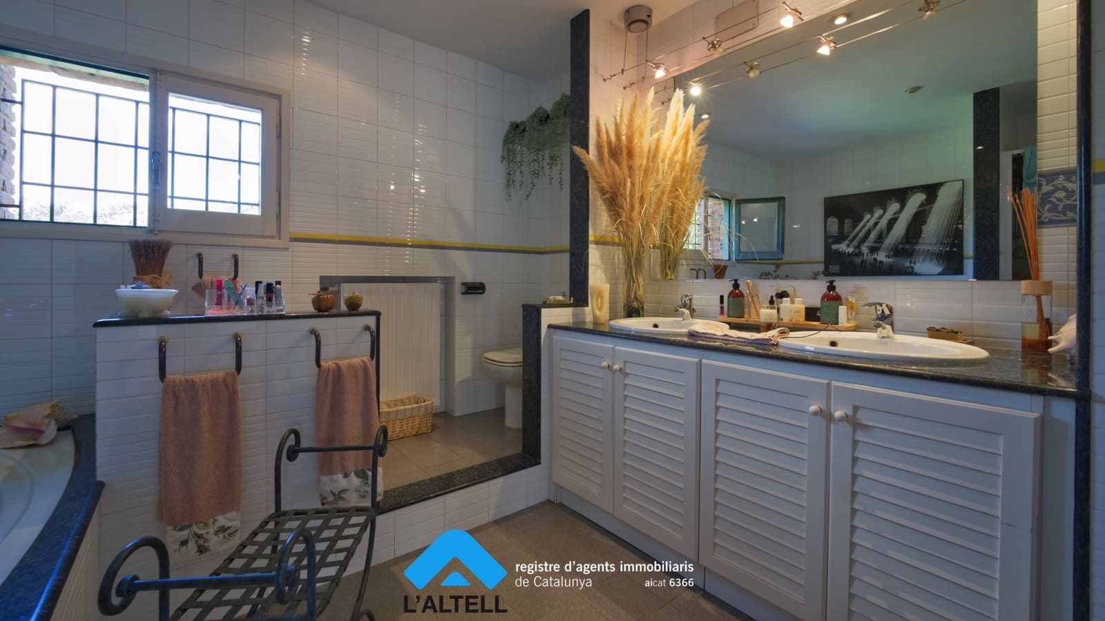 5 soveværelse Villa til salg i L'Ametlla del Valles med swimmingpool garage - € 910.000 (Ref: 9219048)