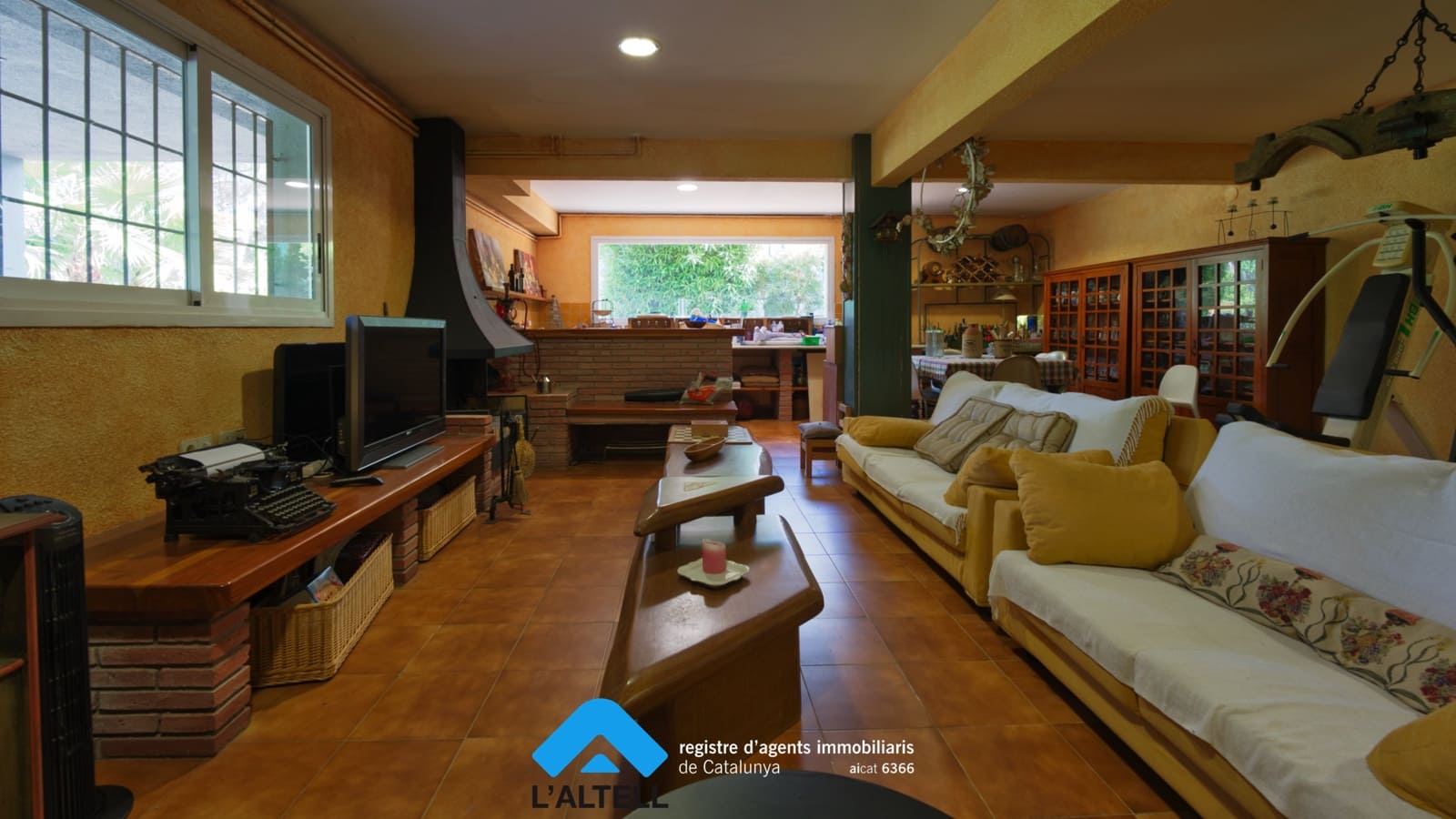 5 soveværelse Villa til salg i L'Ametlla del Valles med swimmingpool garage - € 910.000 (Ref: 9219048)