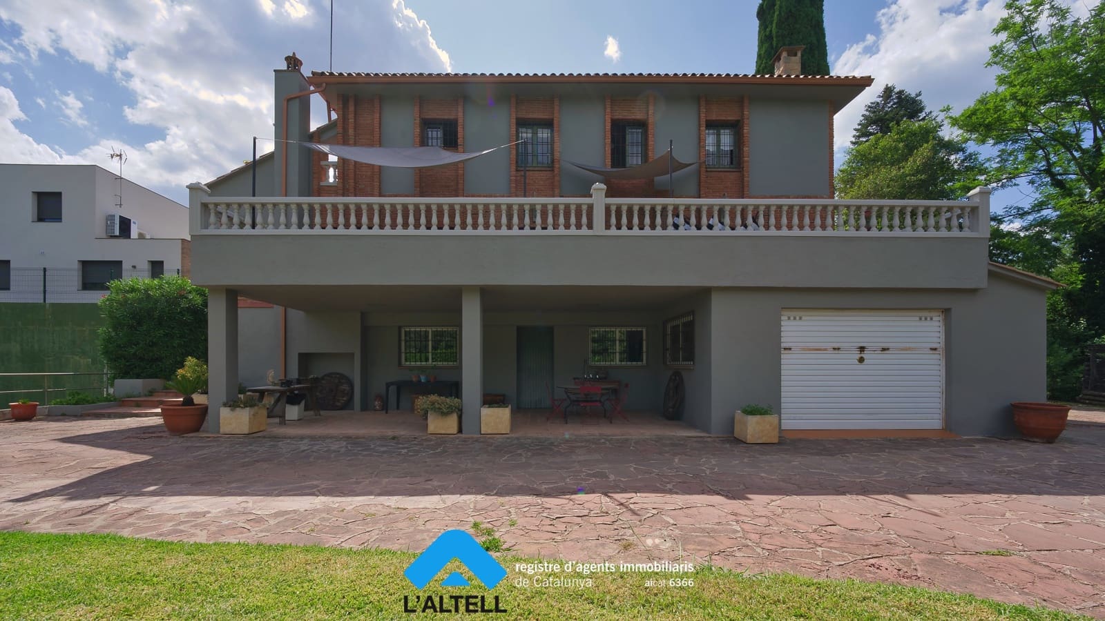 5 soveværelse Villa til salg i L'Ametlla del Valles med swimmingpool garage - € 910.000 (Ref: 9219048)