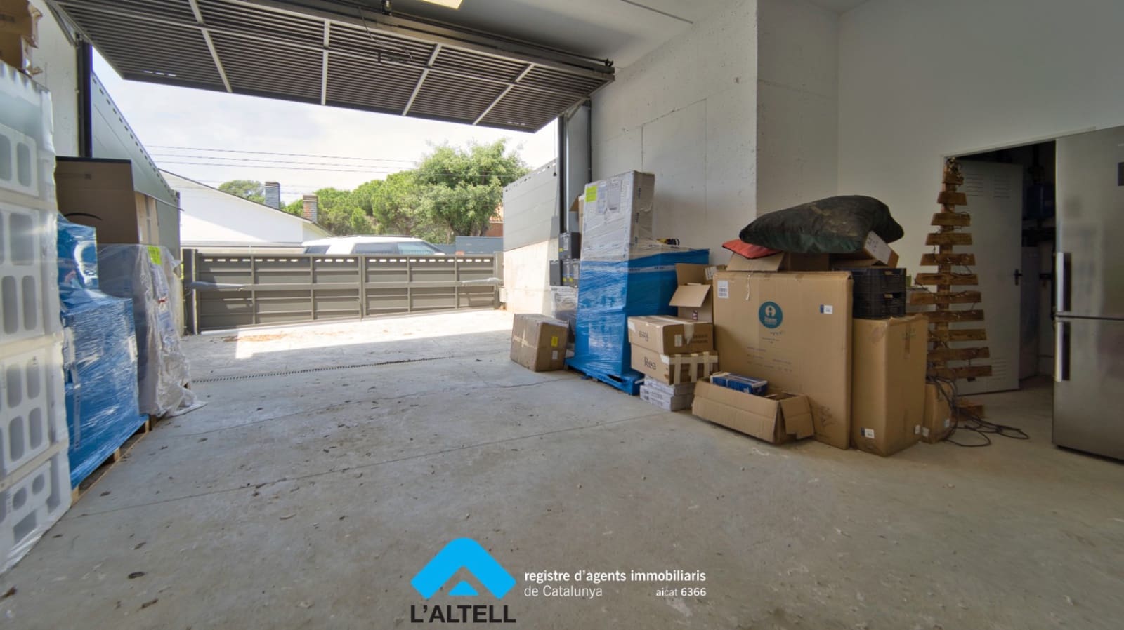 4 soveværelse Villa til salg i L'Ametlla del Valles med swimmingpool garage - € 898.000 (Ref: 9219049)