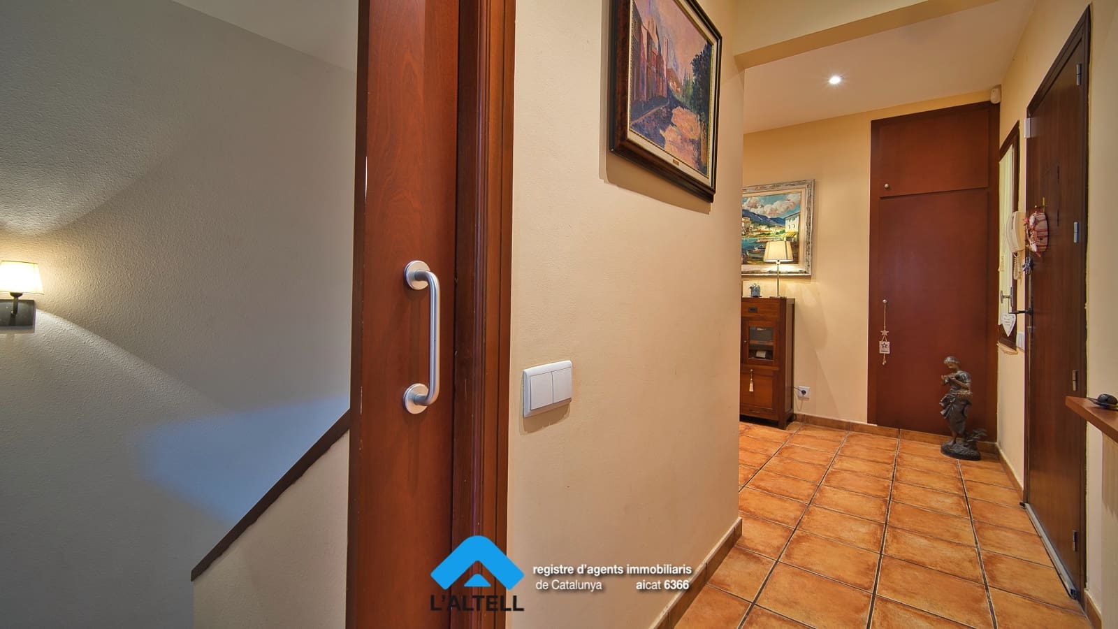 4 soveværelse Villa til salg i L'Ametlla del Valles med swimmingpool garage - € 875.000 (Ref: 9219050)