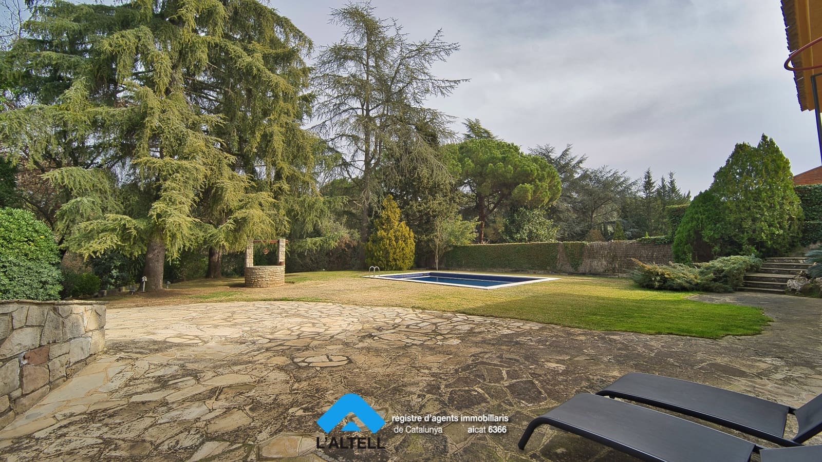 4 soveværelse Villa til salg i L'Ametlla del Valles med swimmingpool garage - € 875.000 (Ref: 9219050)