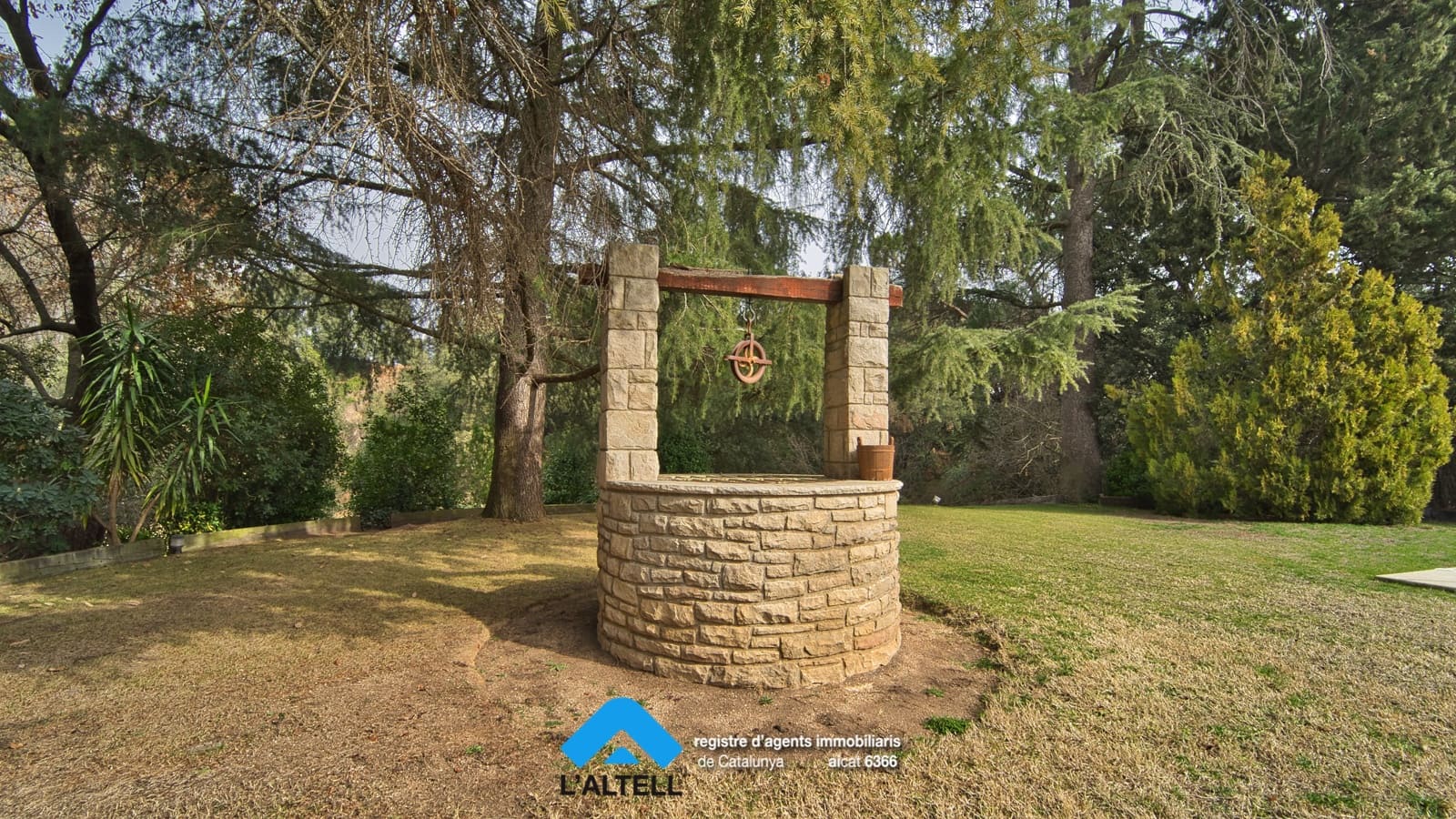 4 soveværelse Villa til salg i L'Ametlla del Valles med swimmingpool garage - € 875.000 (Ref: 9219050)