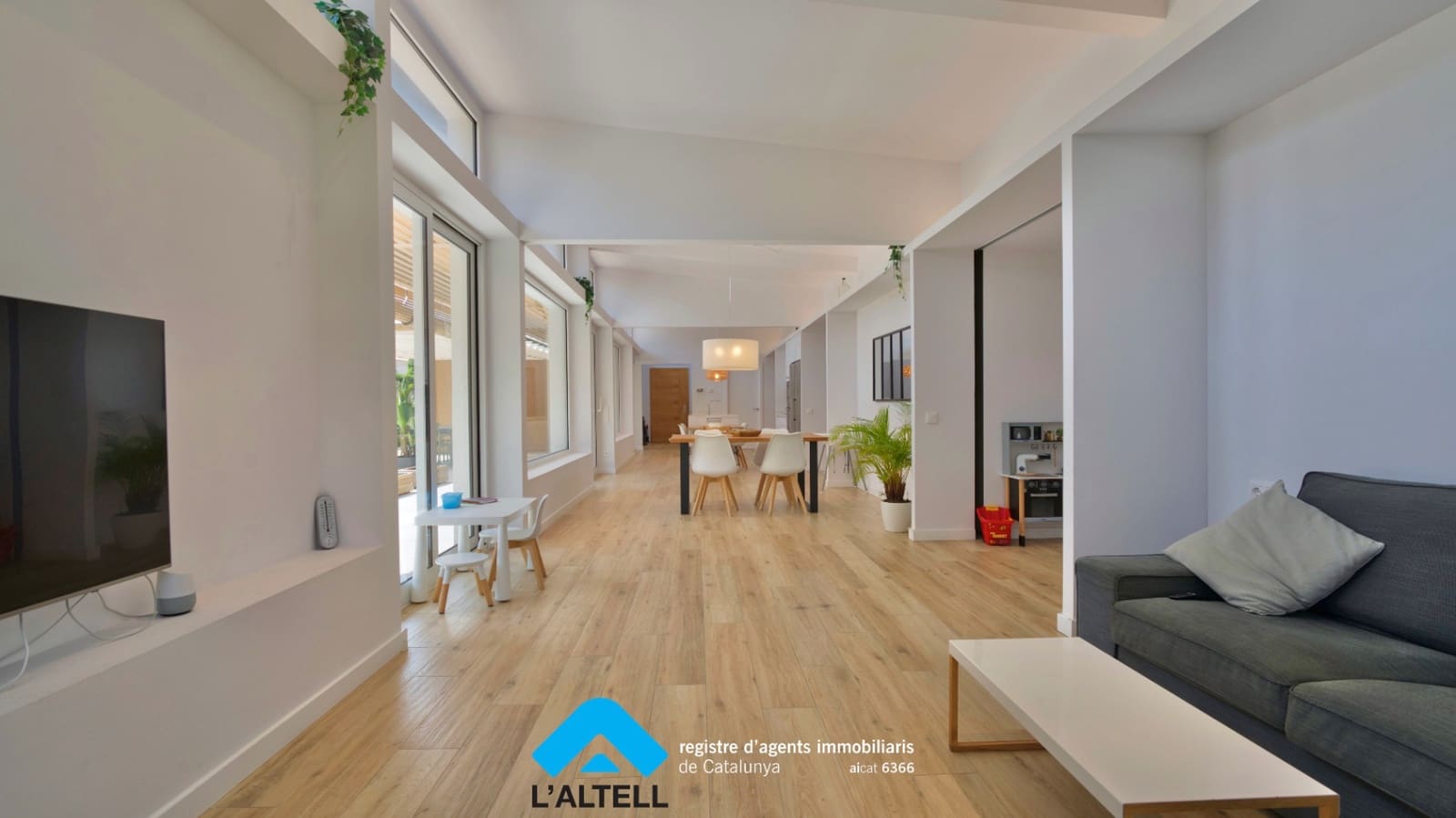 4 soveværelse Villa til salg i L'Ametlla del Valles med swimmingpool garage - € 770.000 (Ref: 9219053)