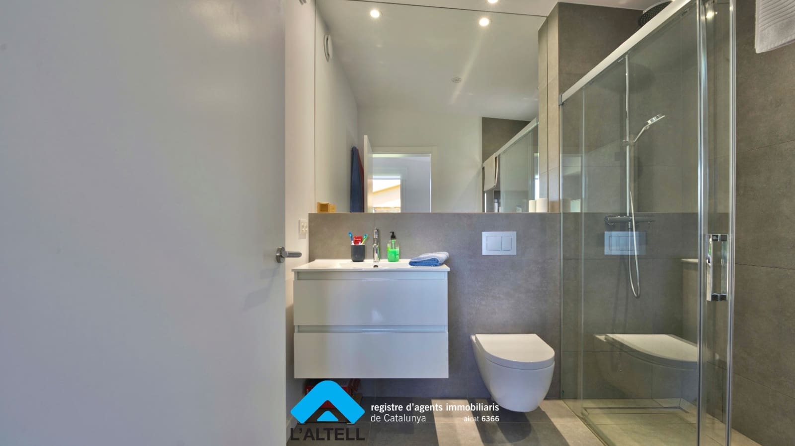 4 soveværelse Villa til salg i L'Ametlla del Valles med swimmingpool garage - € 770.000 (Ref: 9219053)