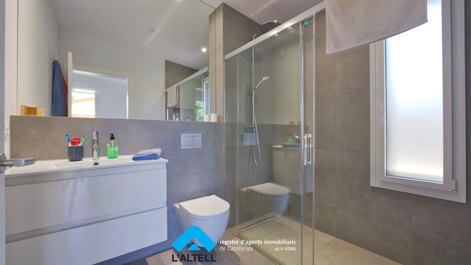 4 soveværelse Villa til salg i L'Ametlla del Valles med swimmingpool garage - € 770.000 (Ref: 9219053)