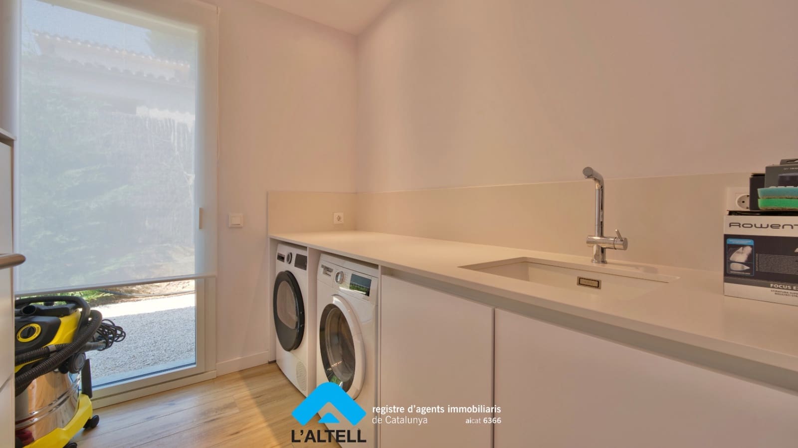 4 soveværelse Villa til salg i L'Ametlla del Valles med swimmingpool garage - € 770.000 (Ref: 9219053)