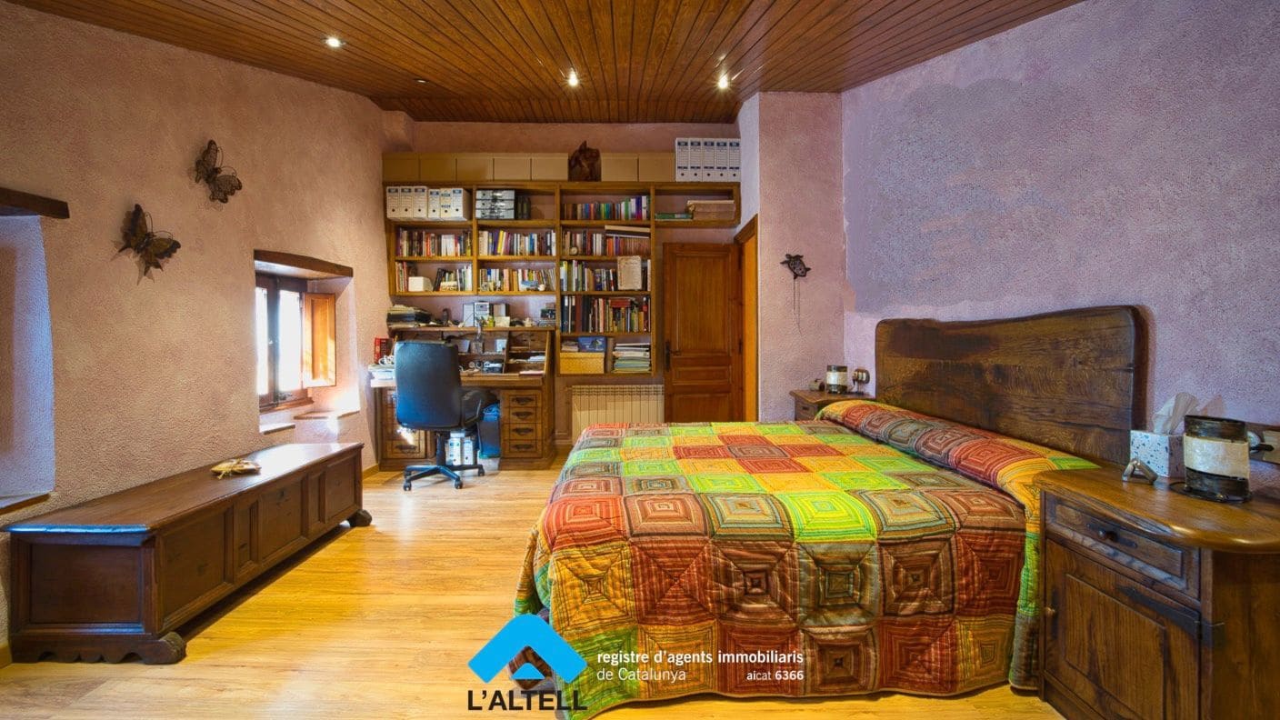 3 soveværelse Finca/Landehus til salg i L'Ametlla del Valles med swimmingpool garage - € 750.000 (Ref: 9219056)