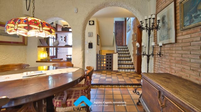 5 camera da letto Villa in vendita in L'Ametlla del Vallès con garage - 665.000 € (Rif: 9219061)