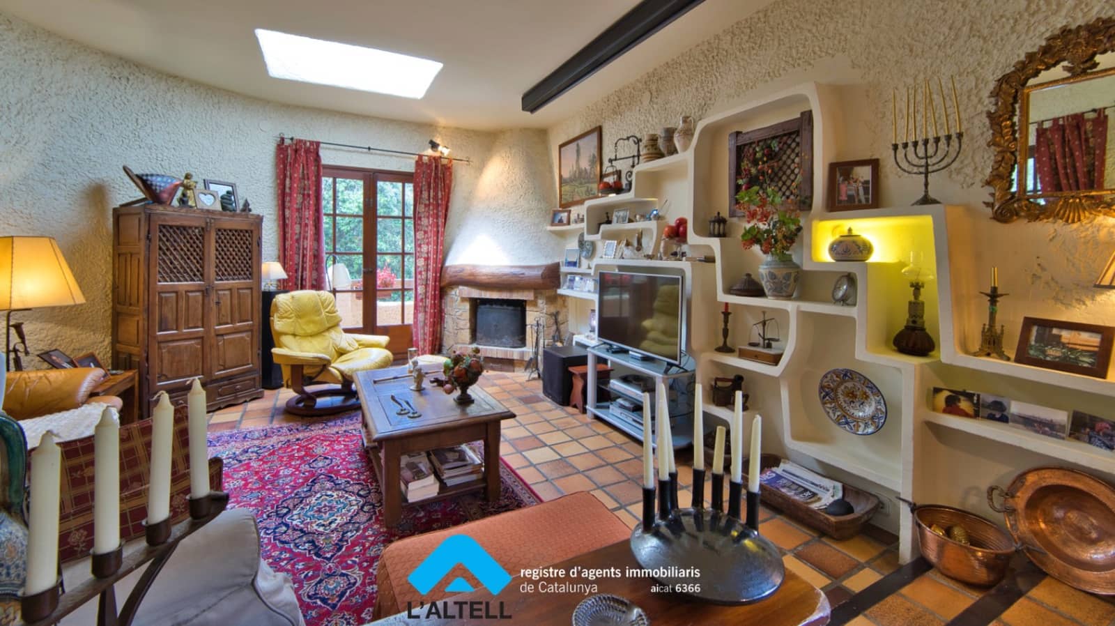 5 soveværelse Villa til salg i L'Ametlla del Valles med garage - € 665.000 (Ref: 9219061)