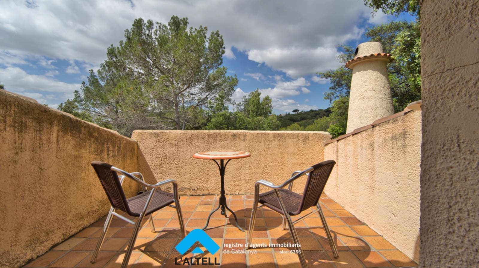 5 soveværelse Villa til salg i L'Ametlla del Valles med garage - € 665.000 (Ref: 9219061)