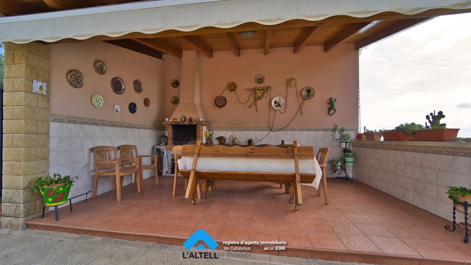 4 chambre Villa/Maison à vendre à L'Ametlla del Valles avec piscine garage - 595 000 € (Ref: 9219062)