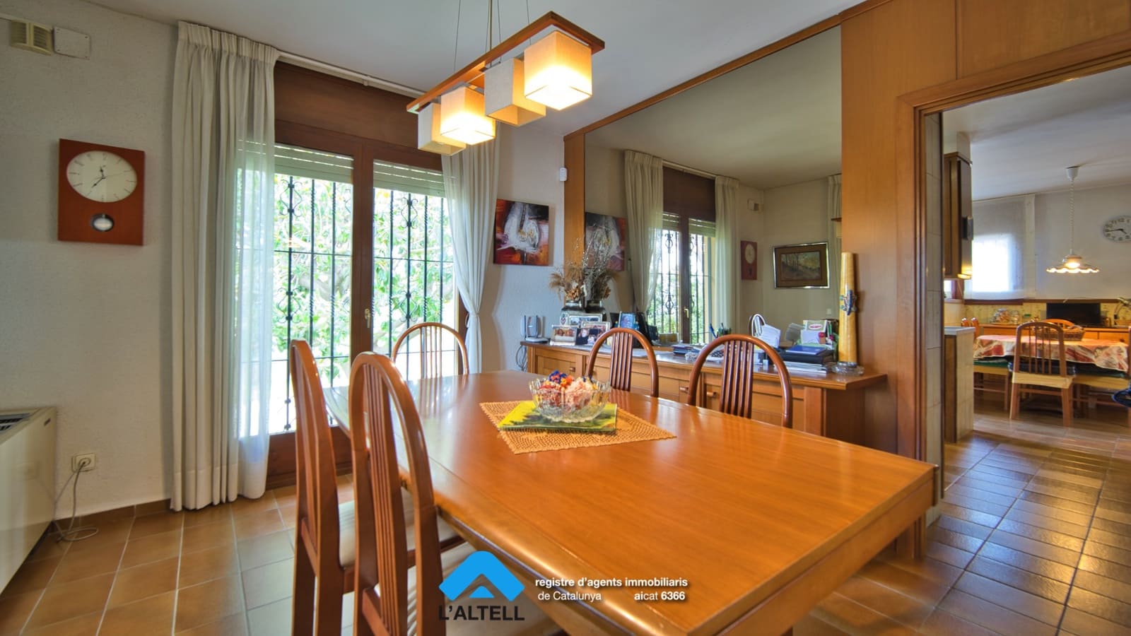 4 chambre Villa/Maison à vendre à L'Ametlla del Valles avec piscine garage - 595 000 € (Ref: 9219062)