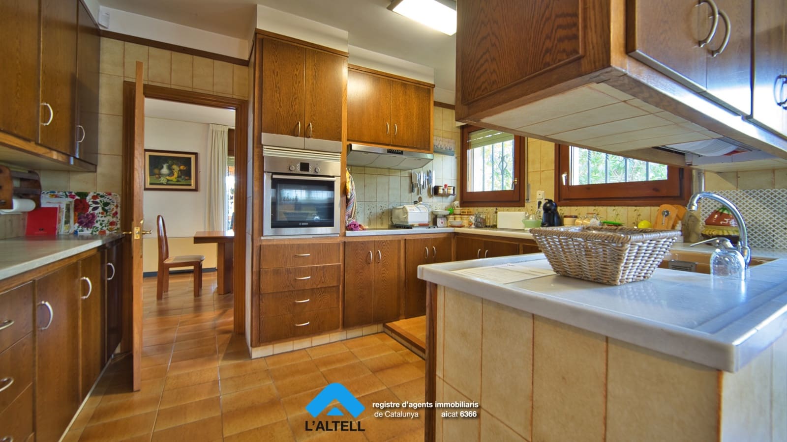 4 chambre Villa/Maison à vendre à L'Ametlla del Valles avec piscine garage - 595 000 € (Ref: 9219062)