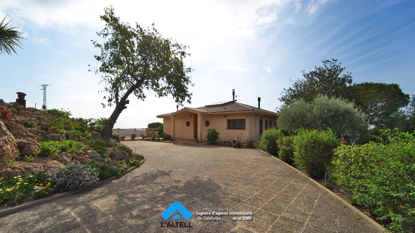 4 chambre Villa/Maison à vendre à L'Ametlla del Valles avec piscine garage - 595 000 € (Ref: 9219062)