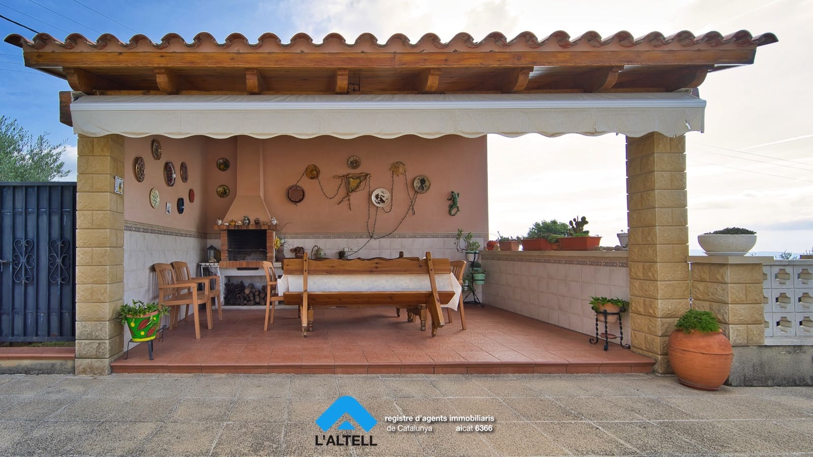 4 chambre Villa/Maison à vendre à L'Ametlla del Valles avec piscine garage - 595 000 € (Ref: 9219062)