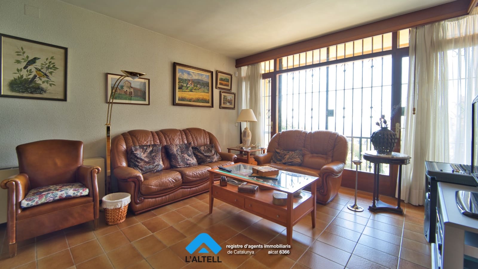 4 chambre Villa/Maison à vendre à L'Ametlla del Valles avec piscine garage - 595 000 € (Ref: 9219062)