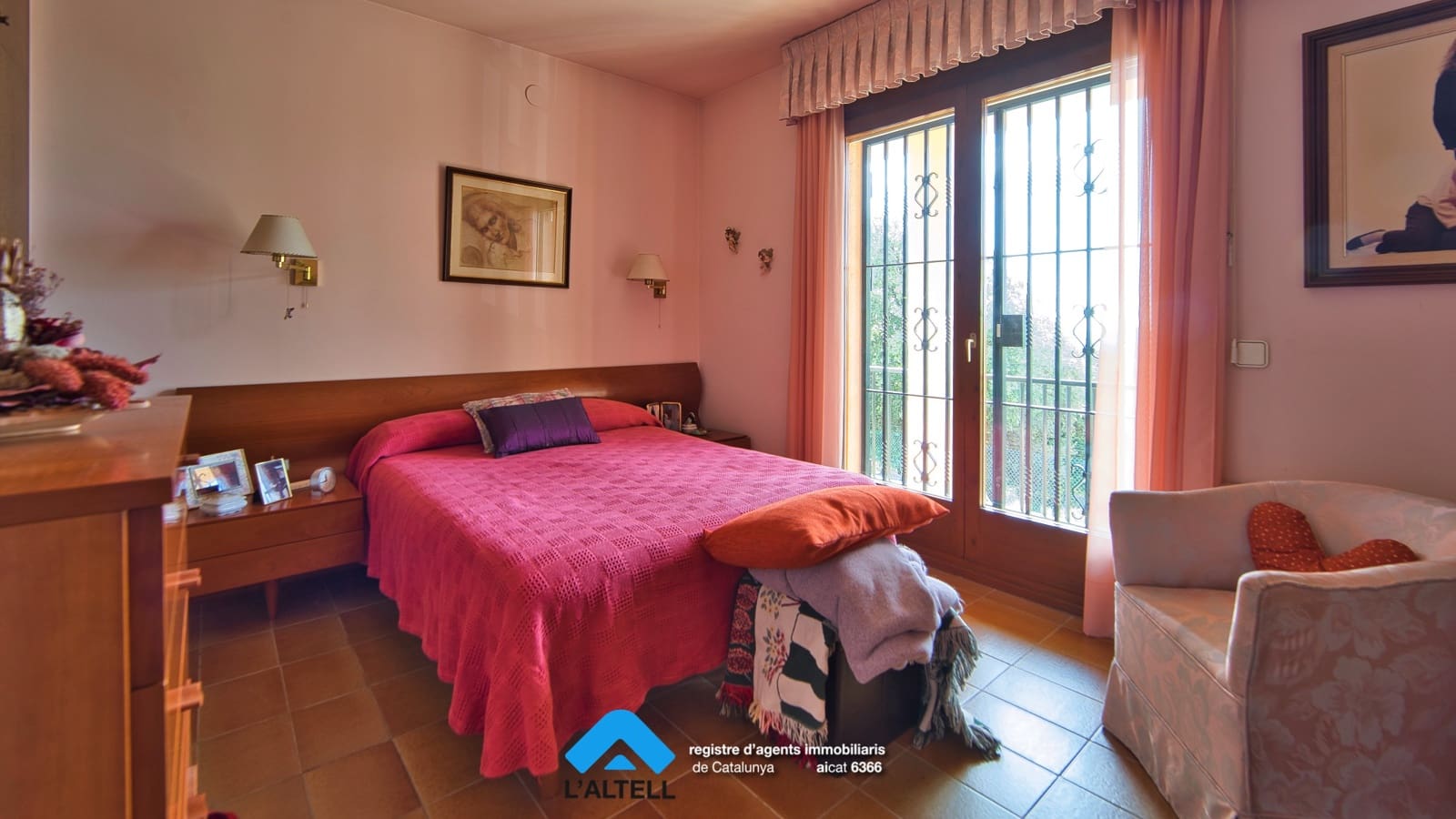 4 chambre Villa/Maison à vendre à L'Ametlla del Valles avec piscine garage - 595 000 € (Ref: 9219062)