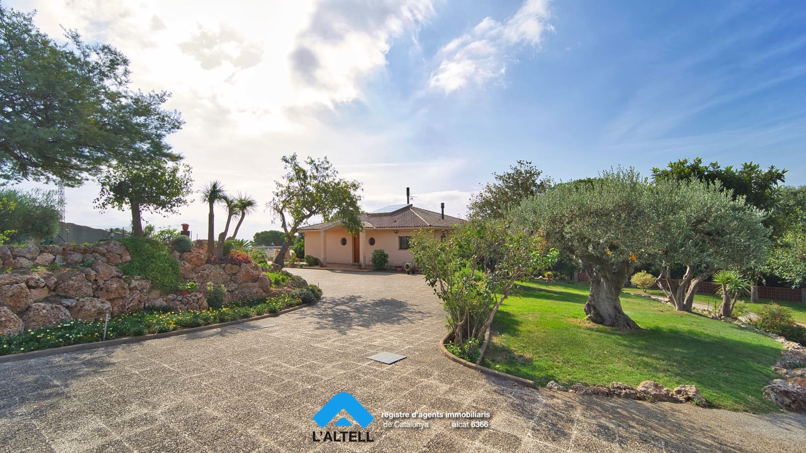 4 chambre Villa/Maison à vendre à L'Ametlla del Valles avec piscine garage - 595 000 € (Ref: 9219062)