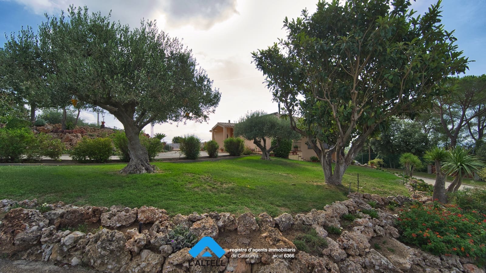 4 chambre Villa/Maison à vendre à L'Ametlla del Valles avec piscine garage - 595 000 € (Ref: 9219062)