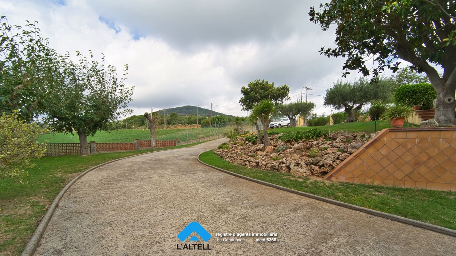 4 chambre Villa/Maison à vendre à L'Ametlla del Valles avec piscine garage - 595 000 € (Ref: 9219062)