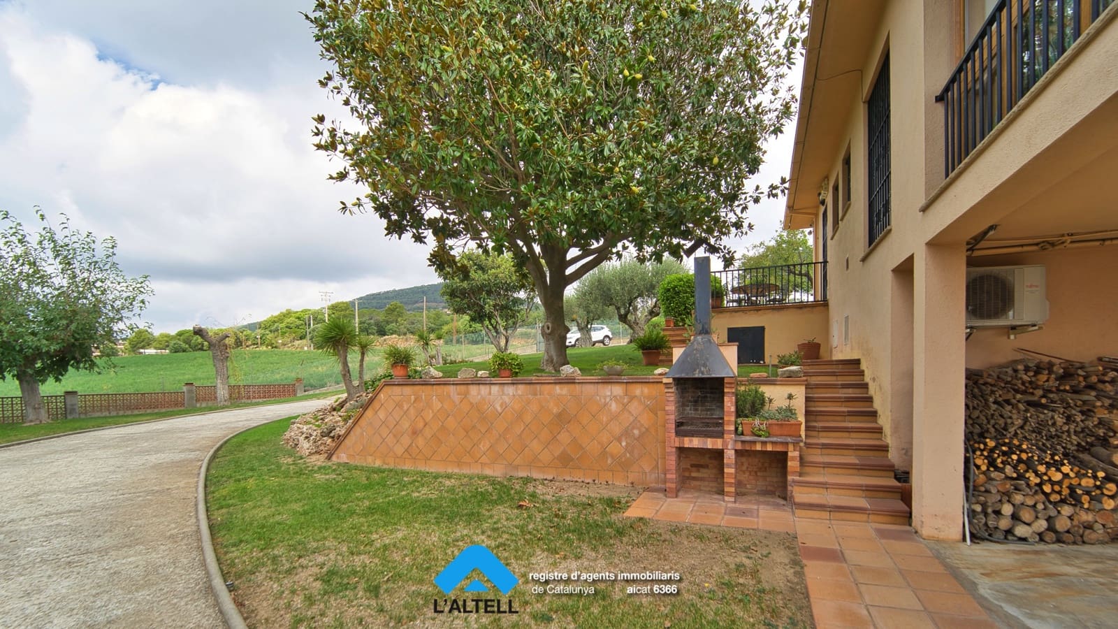 4 chambre Villa/Maison à vendre à L'Ametlla del Valles avec piscine garage - 595 000 € (Ref: 9219062)