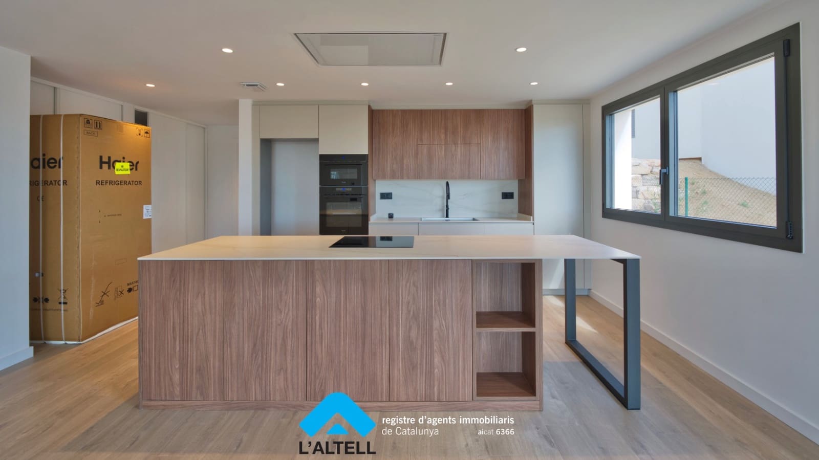 4 soveværelse Villa til salg i L'Ametlla del Valles med garage - € 580.000 (Ref: 9219063)