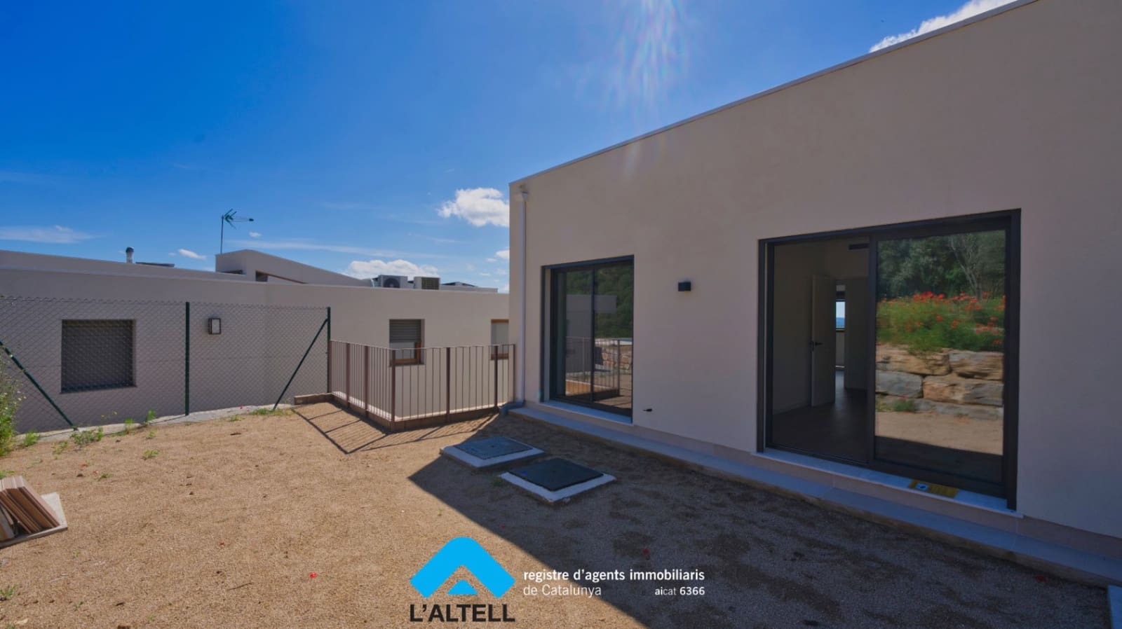 4 soveværelse Villa til salg i L'Ametlla del Valles med garage - € 580.000 (Ref: 9219063)