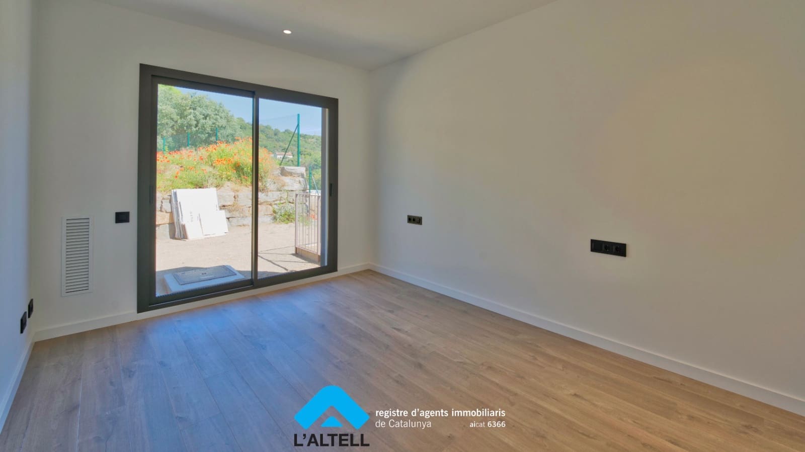 4 sovrum Hus till salu i L'Ametlla del Valles med garage - 560 000 € (Ref: 9219064)