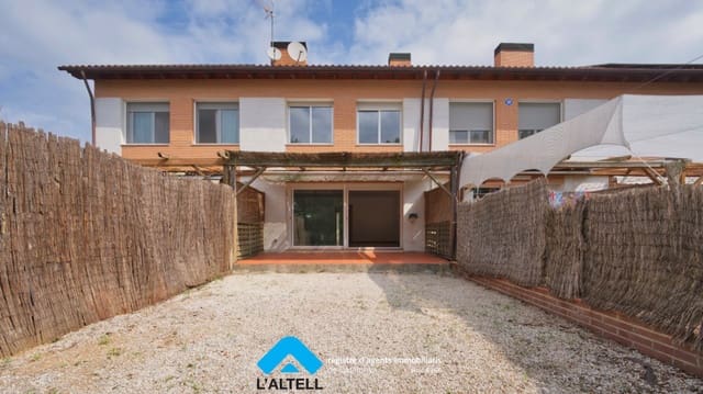 4 chambre Maison de Ville à vendre à L'Ametlla del Vallès avec garage - 430 000 € (Ref: 9219070)