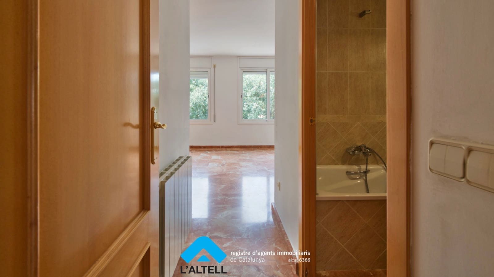 4 soveværelse Byhus til salg i L'Ametlla del Valles med garage - € 430.000 (Ref: 9219070)