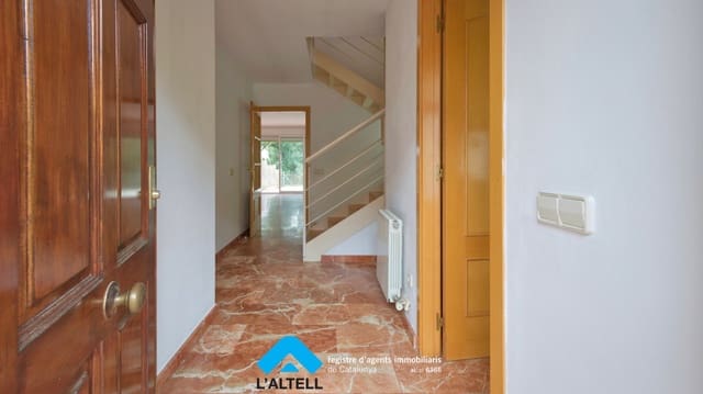 4 chambre Maison de Ville à vendre à L'Ametlla del Vallès avec garage - 430 000 € (Ref: 9219070)