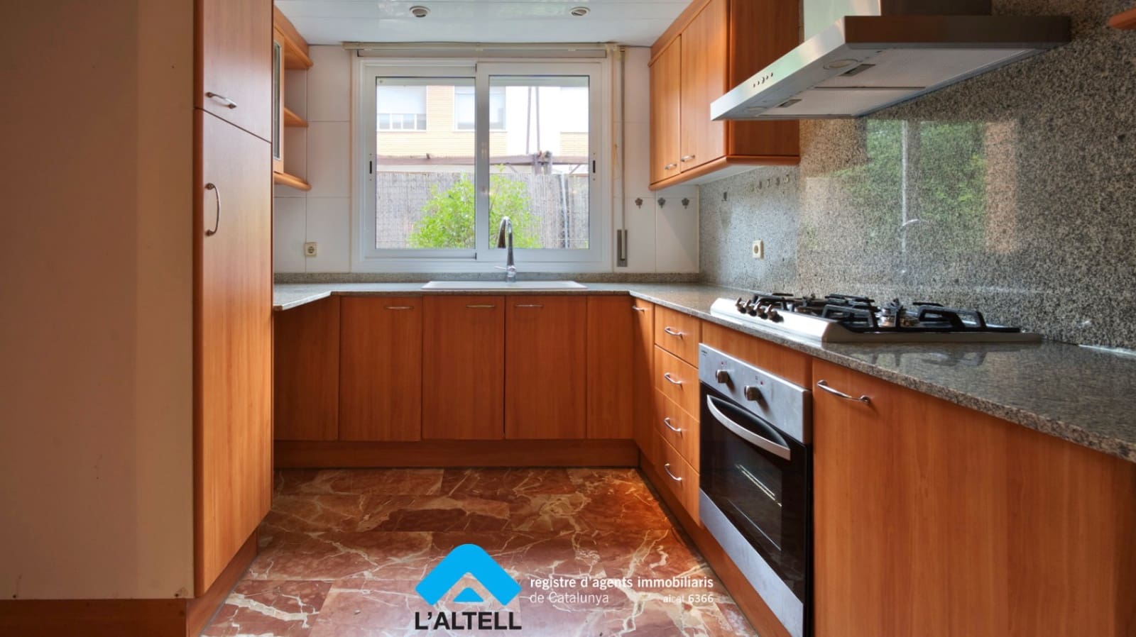 4 soveværelse Byhus til salg i L'Ametlla del Valles med garage - € 430.000 (Ref: 9219070)