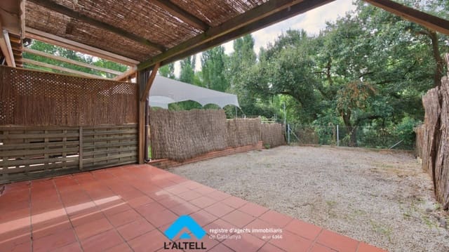 4 chambre Maison de Ville à vendre à L'Ametlla del Vallès avec garage - 430 000 € (Ref: 9219070)