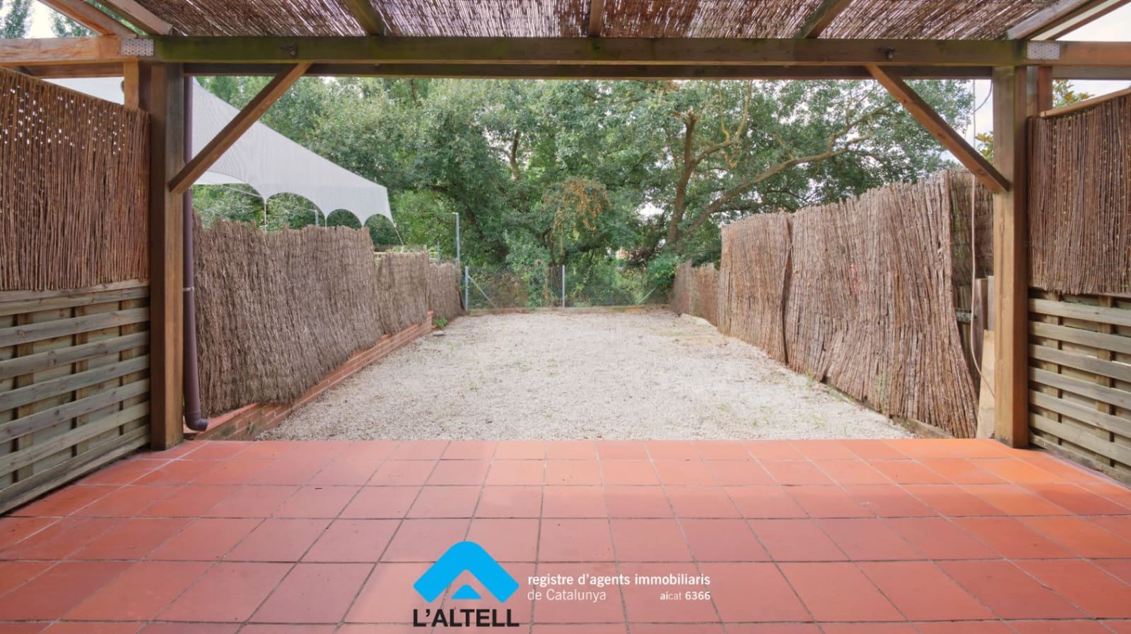 4 soveværelse Byhus til salg i L'Ametlla del Valles med garage - € 430.000 (Ref: 9219070)