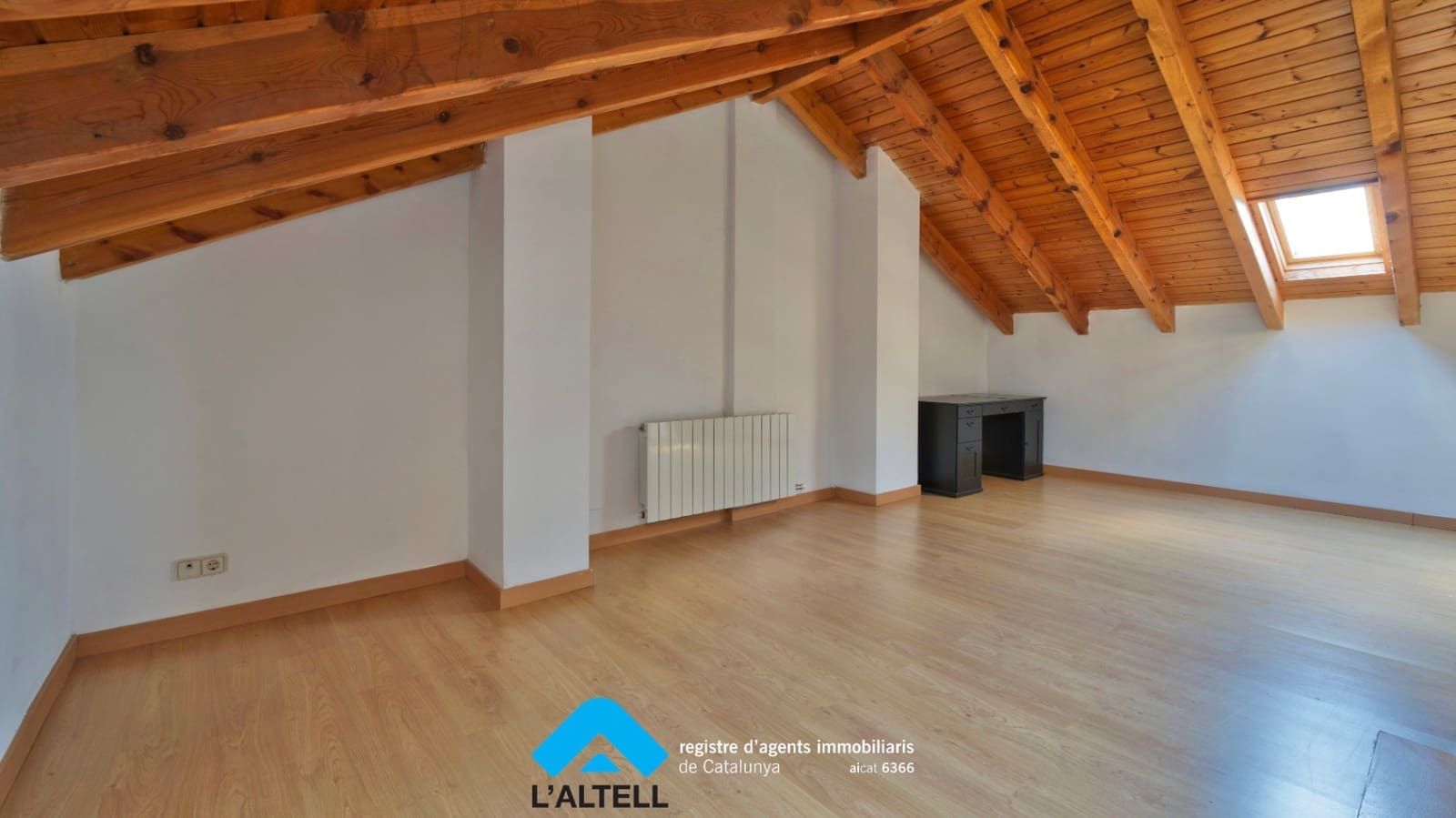 4 soveværelse Byhus til salg i L'Ametlla del Valles med garage - € 430.000 (Ref: 9219070)