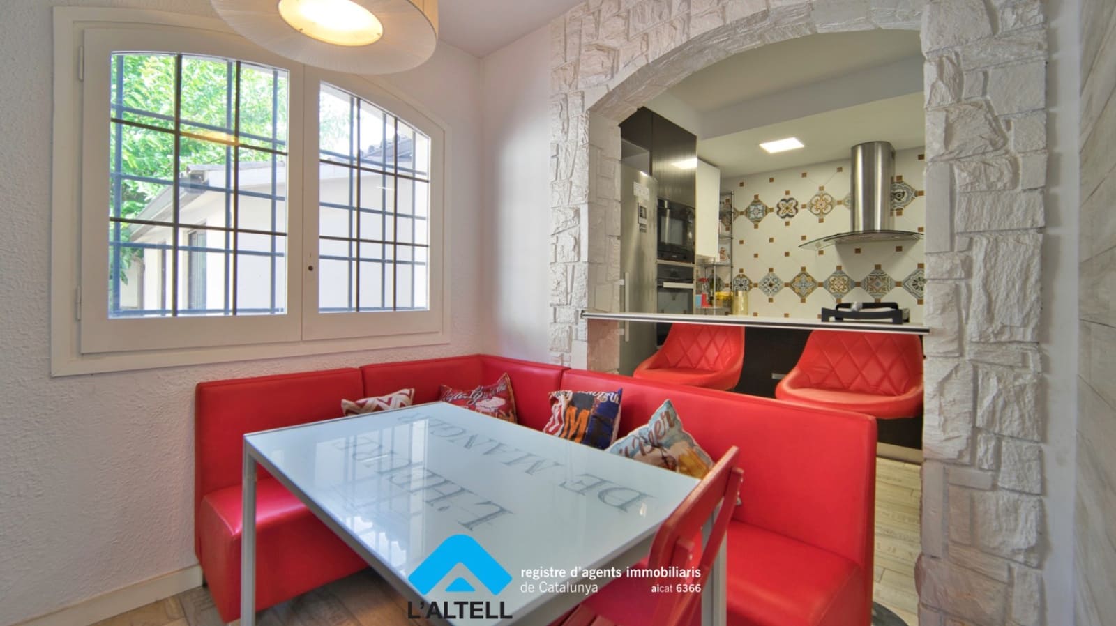 5 bedroom Villa for sale in La Garriga with garage - € 640,000 (Ref: 9254279)