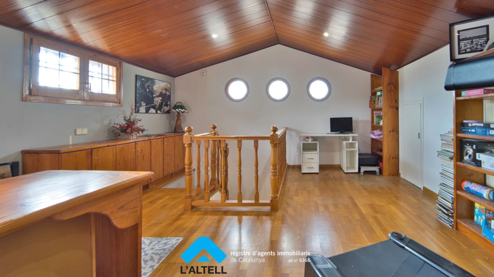 5 bedroom Villa for sale in La Garriga with garage - € 640,000 (Ref: 9254279)