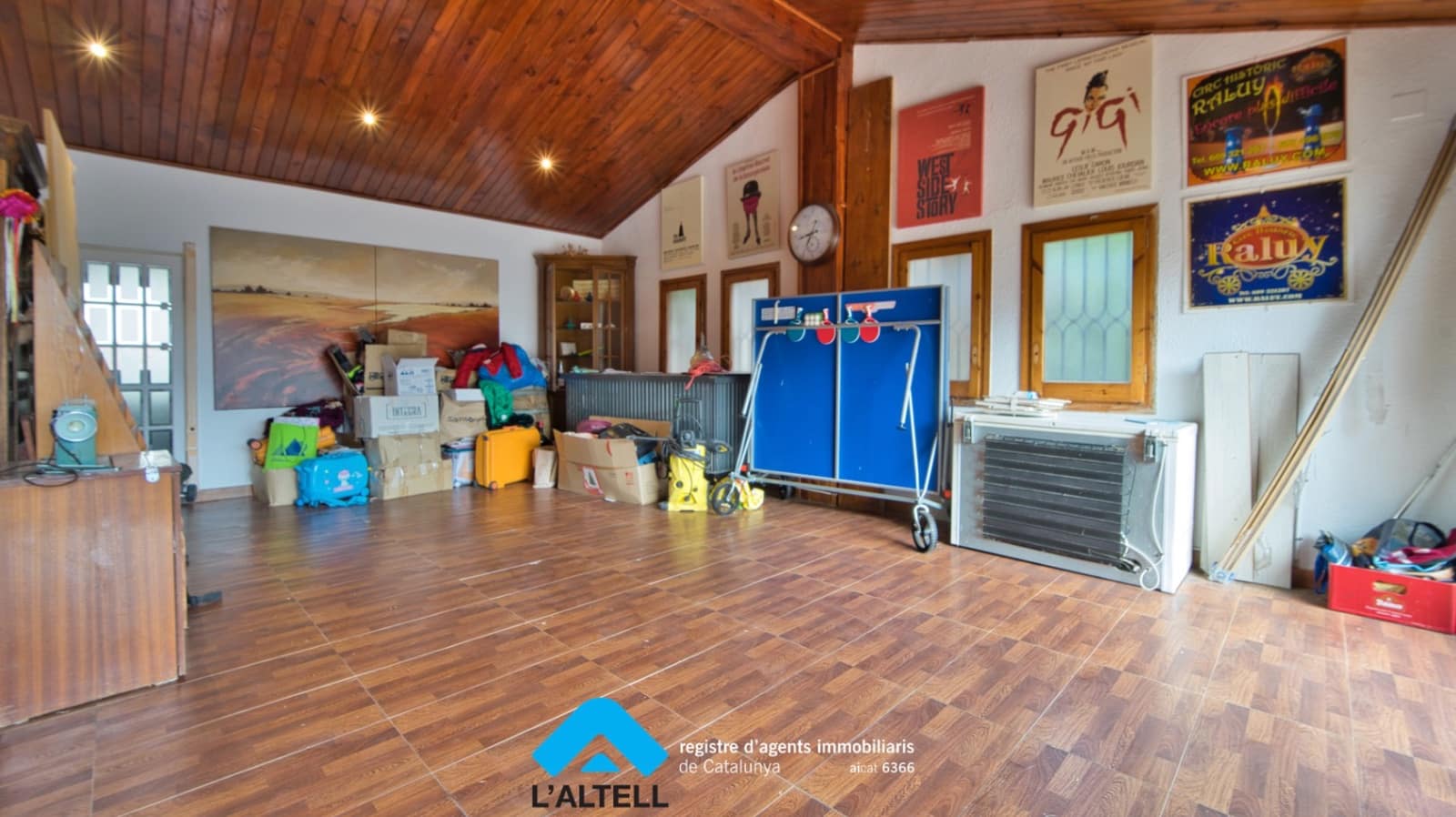 5 bedroom Villa for sale in La Garriga with garage - € 640,000 (Ref: 9254279)